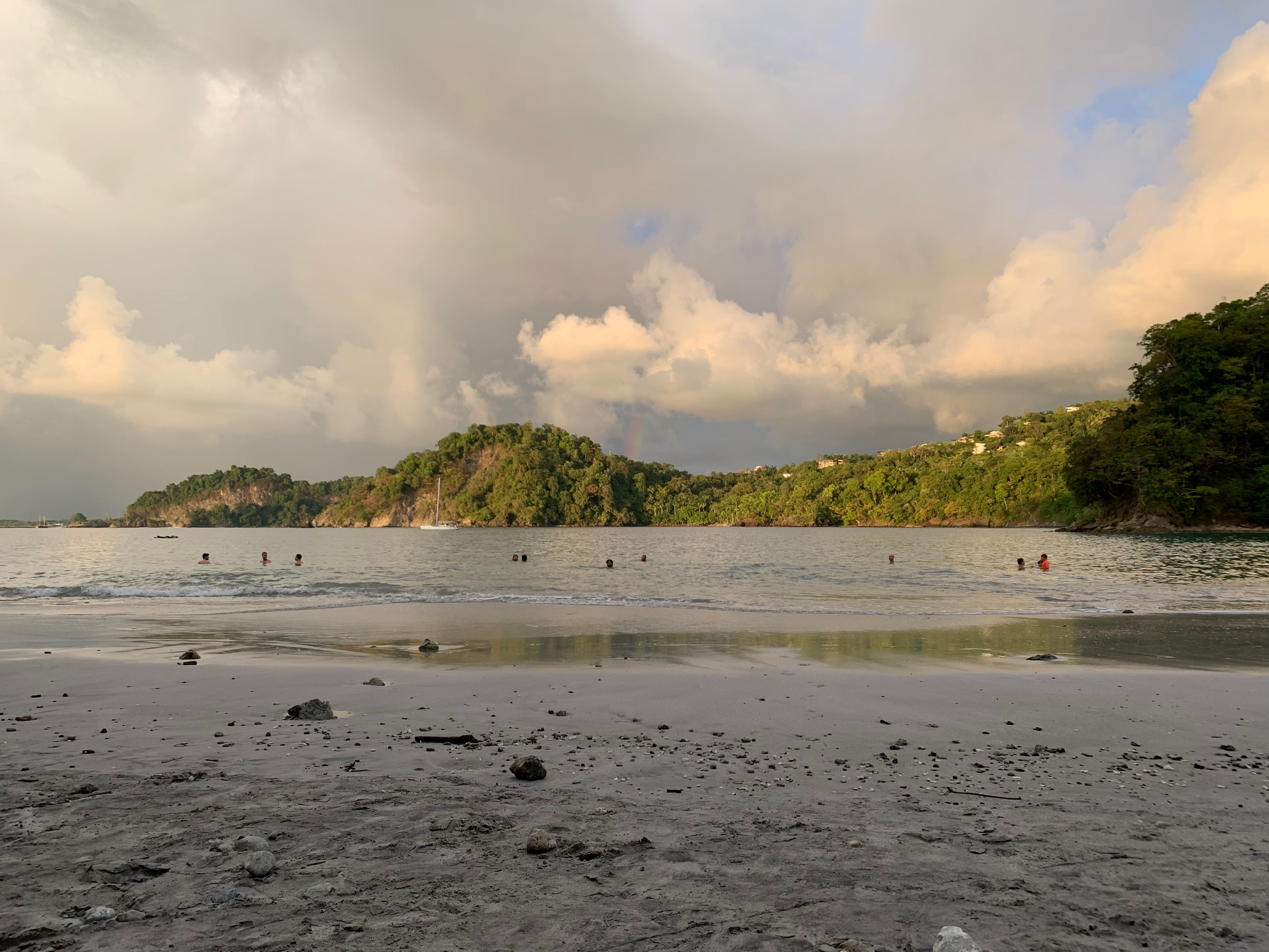 Picture of Playa Biesanz (Biesanz Beach) in Manuel Antonio, Costa Rica